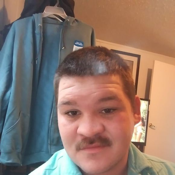 Meet your Posher, Kyle - Picture 1 of 1